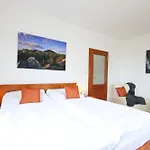 Upati Jestedu - Hotel apartamentowy